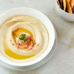 raw sprouted hummus